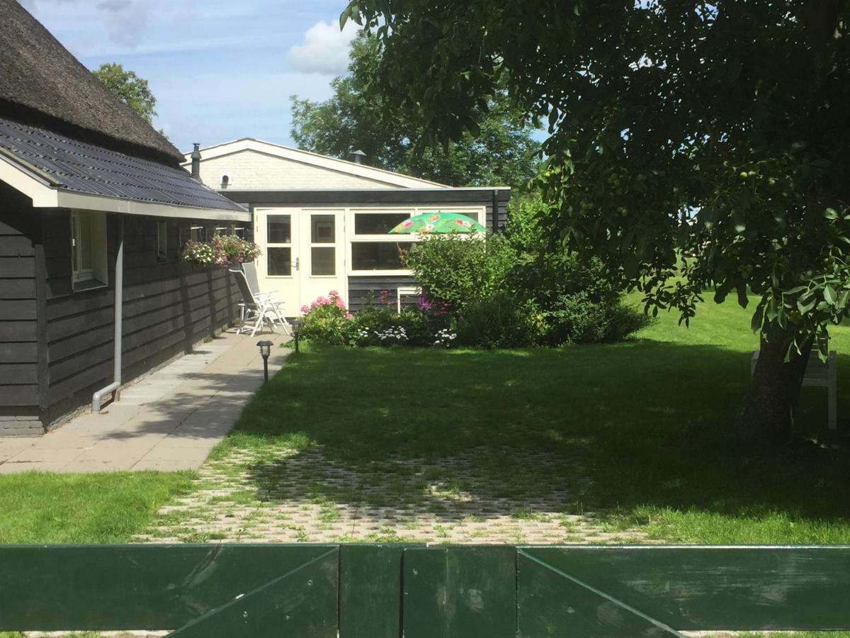 Lekerweg 32 Lägenhet Wijdenes Exteriör bild